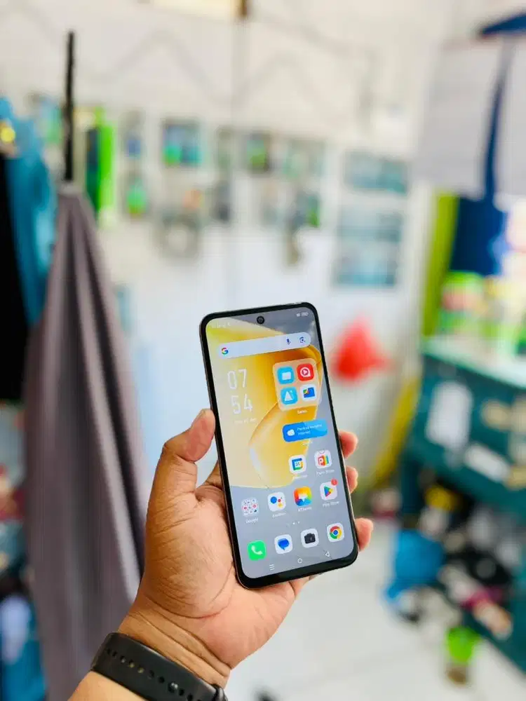 Infinix Hot 50i 6/128 Unit Casan