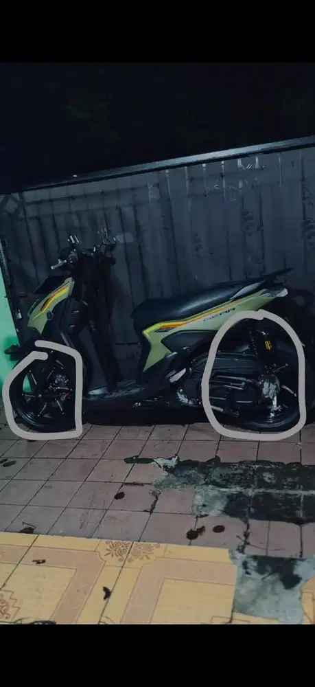 Juwal velek dan shock rcb buat motor mio m3 atau mio gear