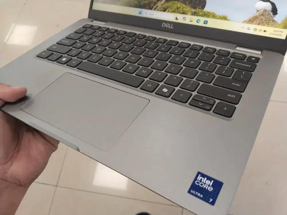 DIJUAL LAPTOP Dell 5350 ultra 7 165U Ram 16GB DDR5 SSD 512GB GRNSI on