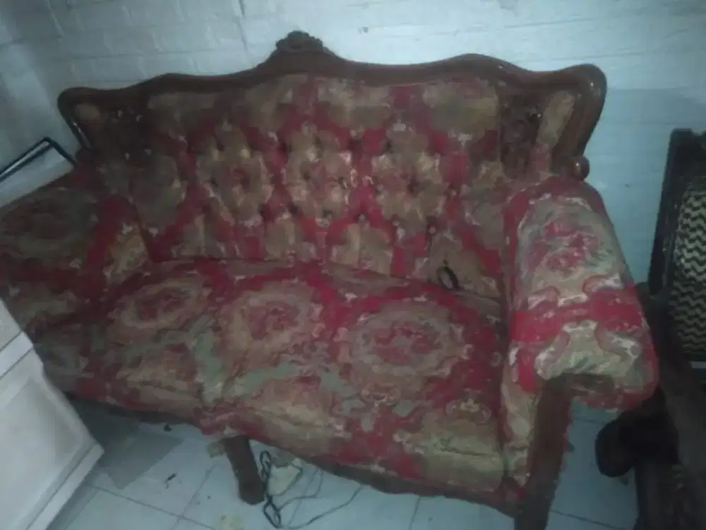 Sofa Kayu Jati Antik