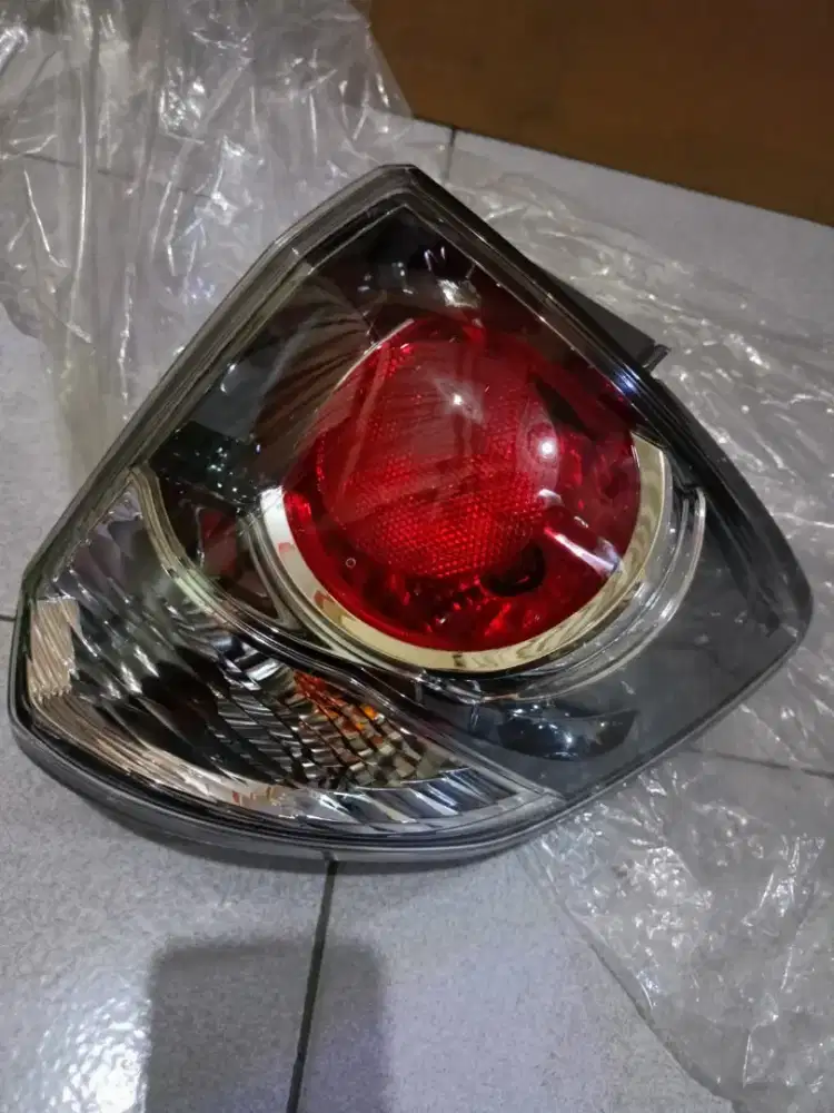 Lampu stop fortuner