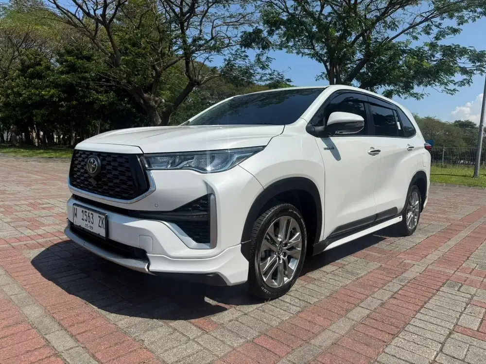 [KM 30rb] TOYOTA INNOVA ZENIX 2.0 Q HYBRID TSS MODELLISTA 2023