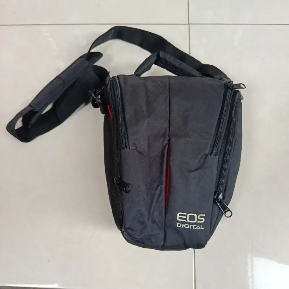 BEKAS PAKAI tas camera dslr canon tas selempang camera dslr canon