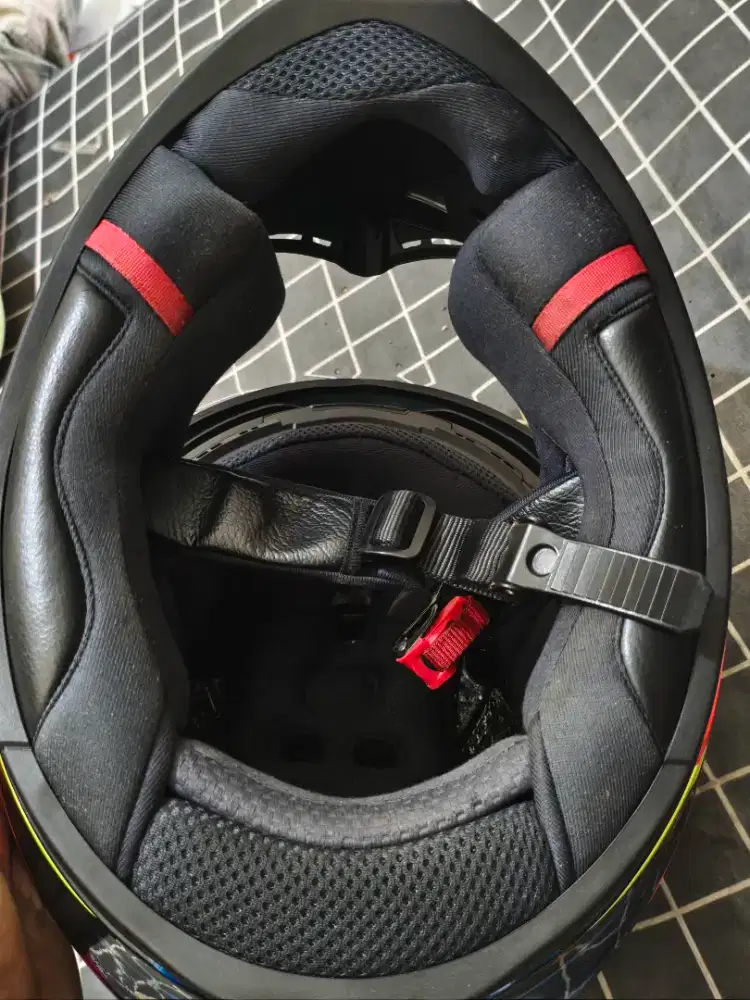 ZEUS 610 - MBLK / 0017 RED DOFF HALF FACE DOUBLE VISOR