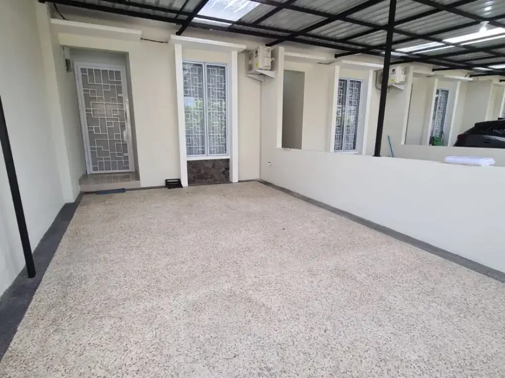 RUMAH CANTIK PUSAT KOTA SEMI FURNISHED SIAP HUNI LOKASI DEKAT JALAN SUDIRMAN, DEKAT HAPPY PUPPY SUDIRMAN