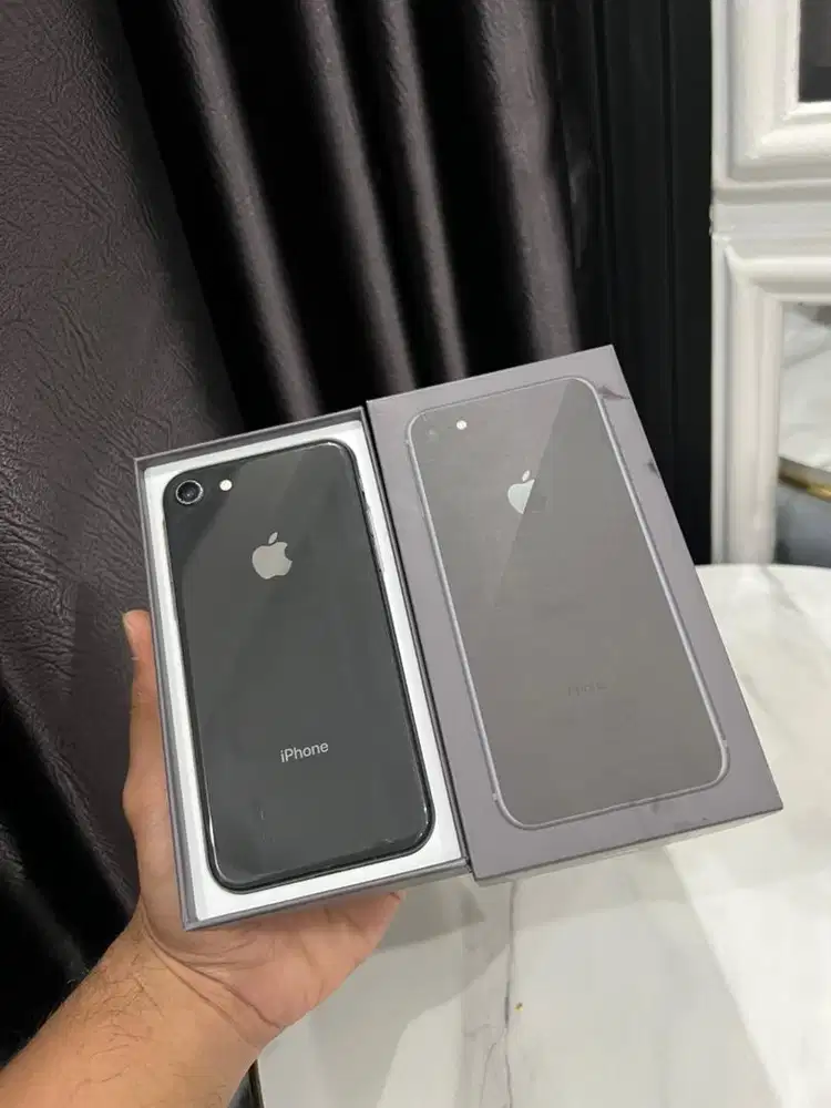 Iphone 8 64gb fullset