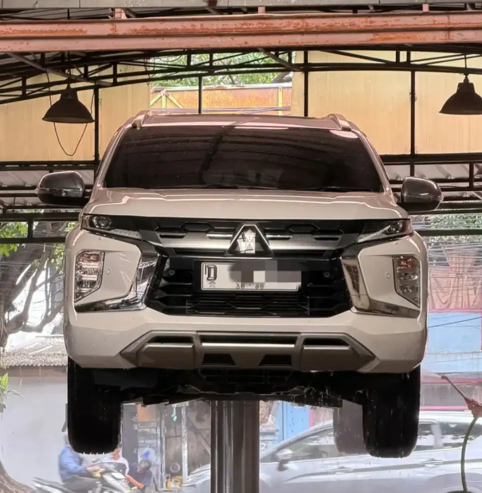 Pajero Dakar 2025 Putih Original Antik 1 tangan