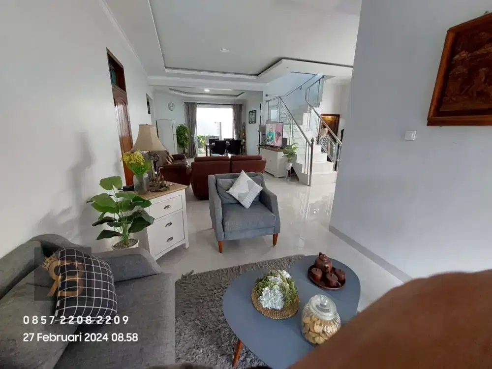 JUAL RUMAH MEWAH DI ARCAMANIK DEKAT ANTAPANI BANDUNG FULL FURNISH Harga Nego