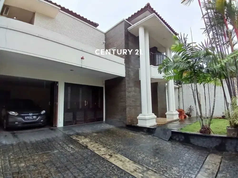 Disewakan Rumah Cantik Di Kemang Barat Jakarta Selatan