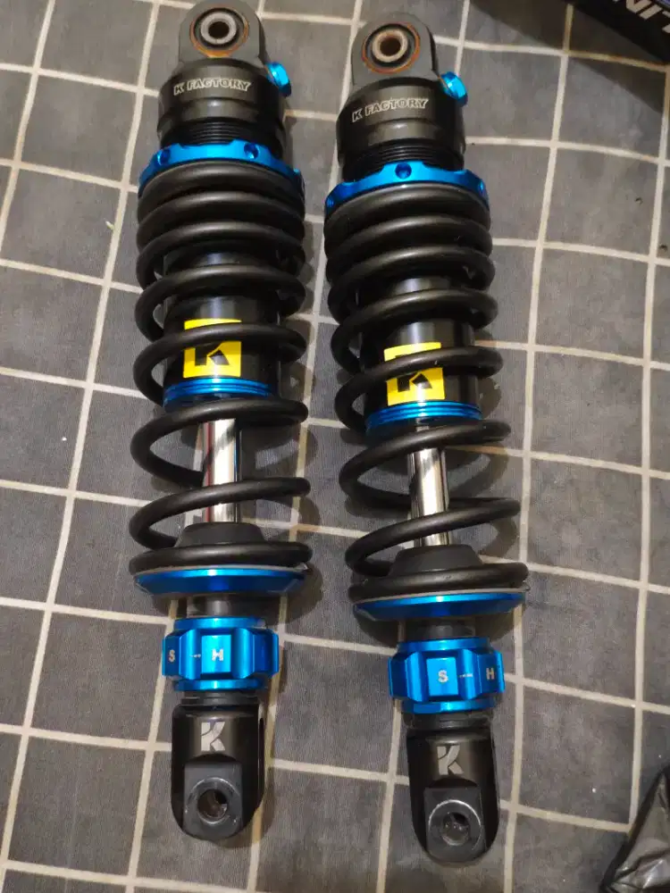 Shock  model K-Factory Blade Pro cocok buat aerox downsize