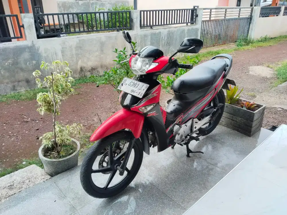 Di jual supra D 125 thn 2006 siap pakai