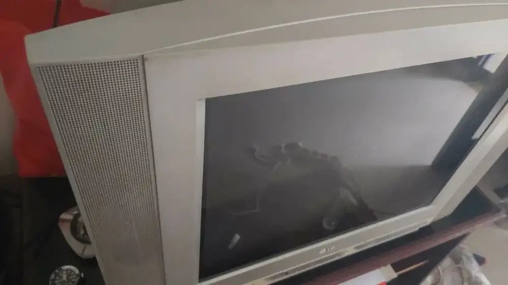 TV dan Dipan Jati