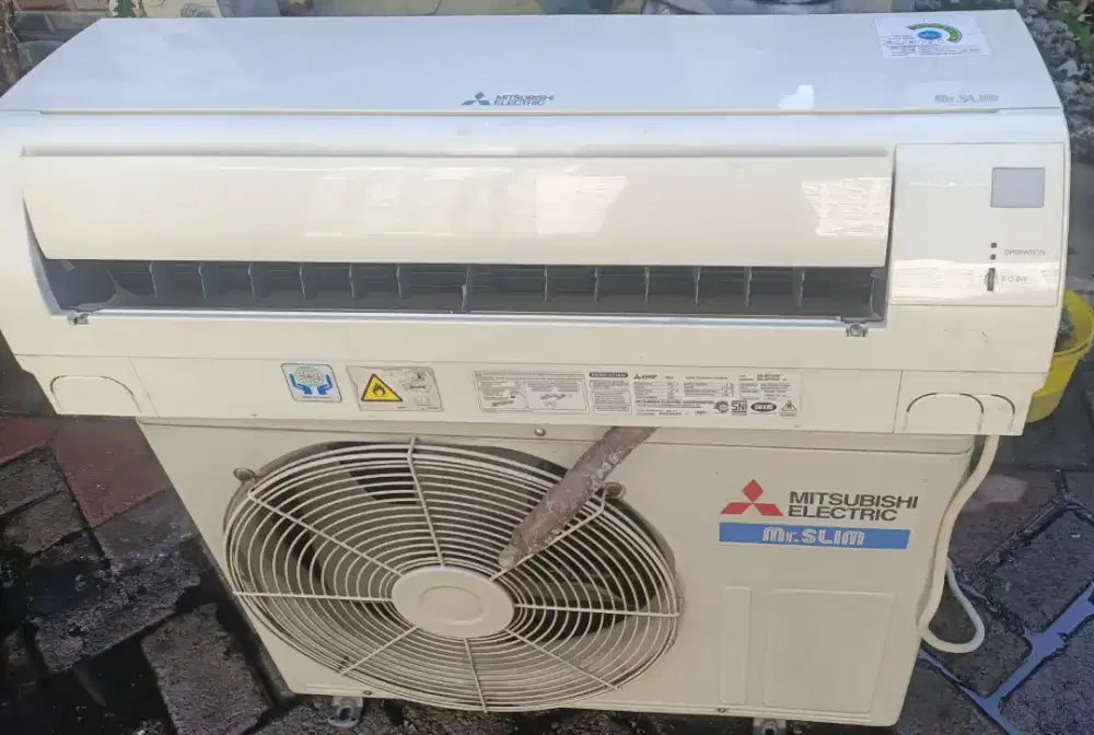 Jual ac mitsubisi 1pk R 32 lowt 700watt kondisi 95% ori semua