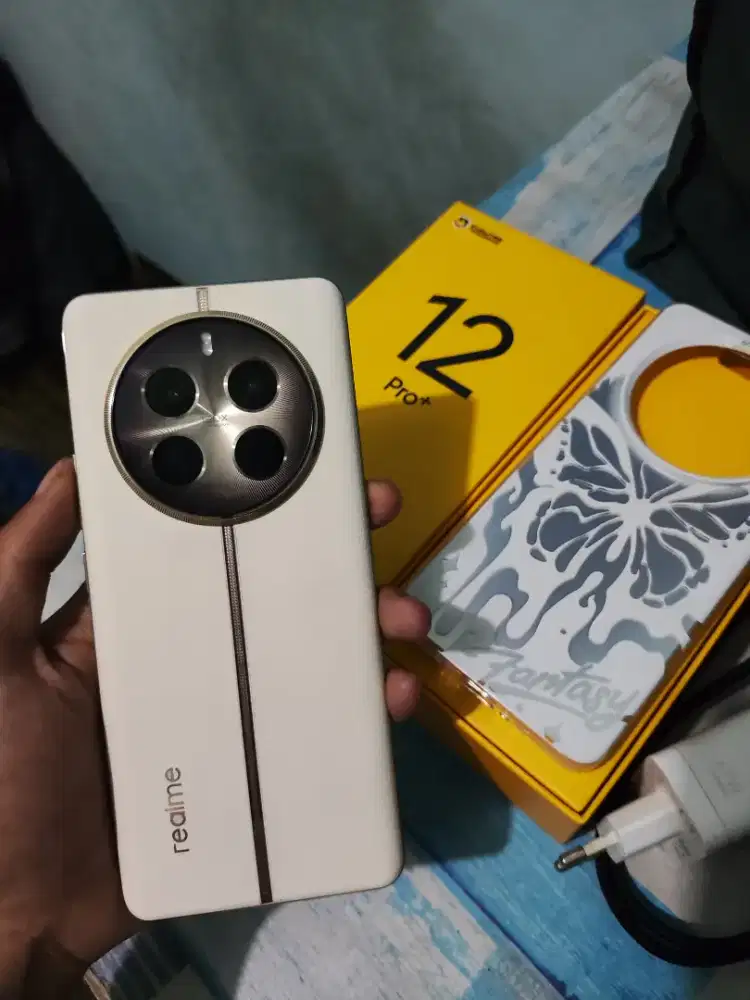 Realme 12 pro plus 5g Ram 8/256 Fullset