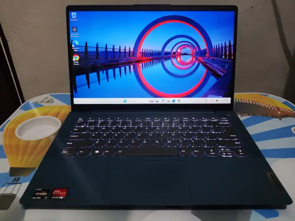 Lenovo Ideapad 5 Ryzen 7 4700U • RAM 8GB • SSD 256GB • Mulus