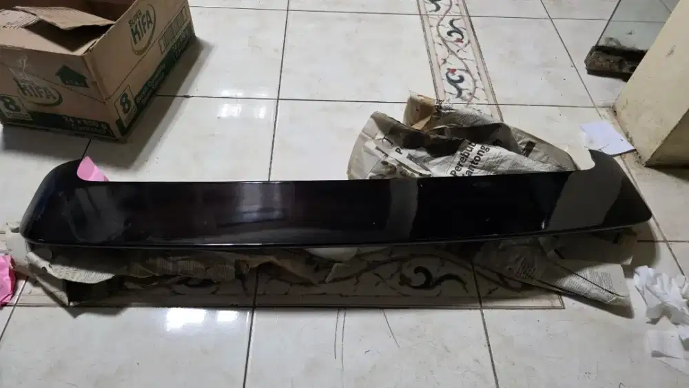 Spoiler Original Copotan Mitsubishi Grandis