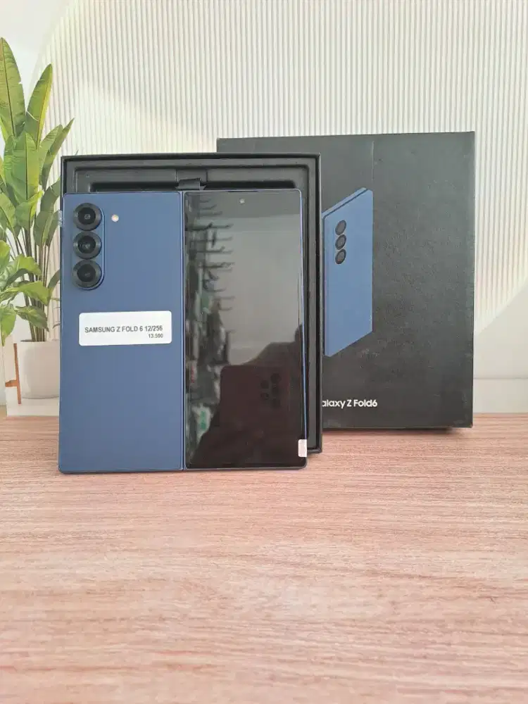 Samsunh Z Fold 6 12/256