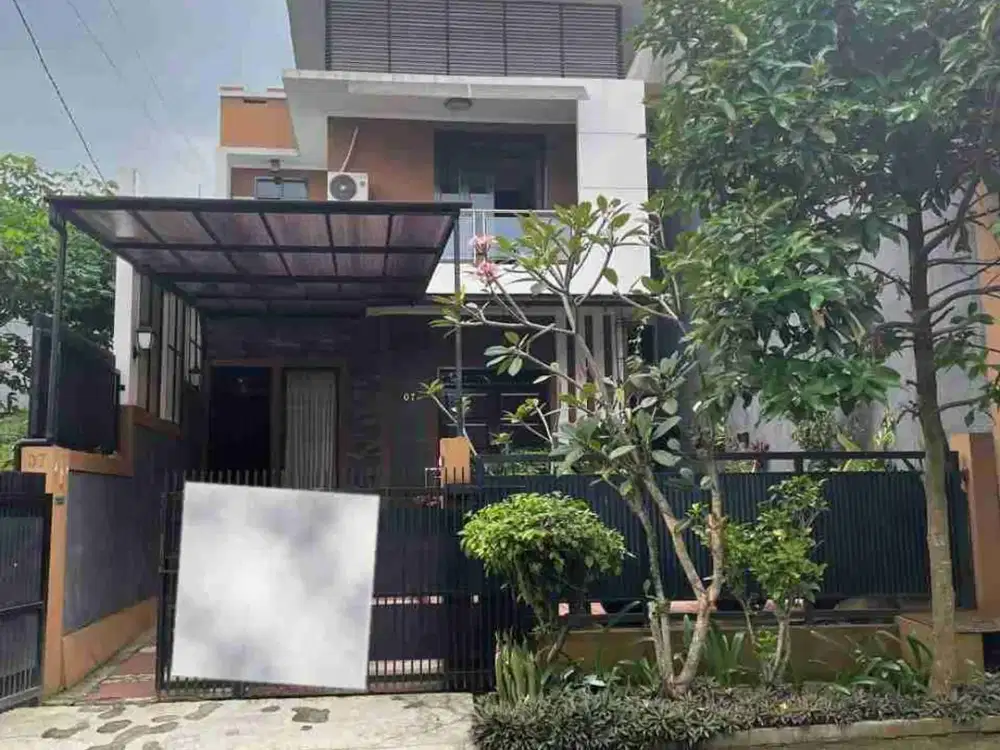 Rumah Terawat di Sayap Setraduta dekat POLBAN LT 150 Harga 1,9 Milyar