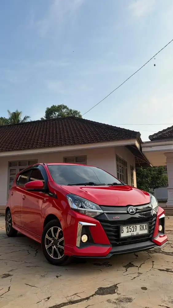 Ayla R DLX 2023