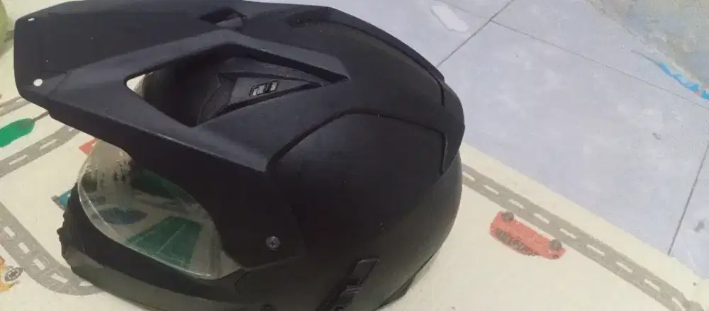 Helm Cargloss Hitam Doff