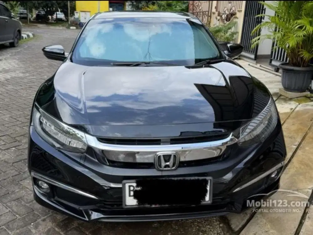 DIJUAL: Honda Civic 1.5 VTEC Turbo Sedan 2020 (Hitam)