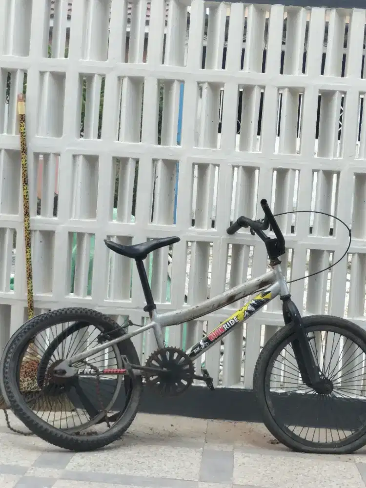 Jual sepeda seperti foto