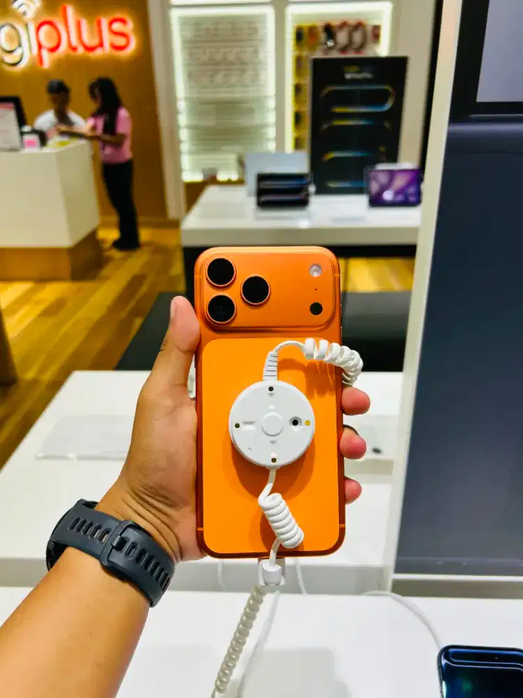 READY IPHONE 17 PRO MAX KREDIT INDODANA BUNGA 0%