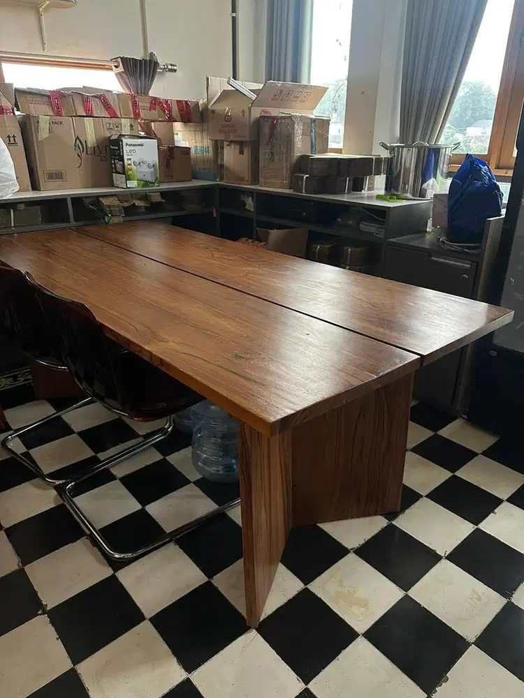 Meja Makan Kayu Jati solid