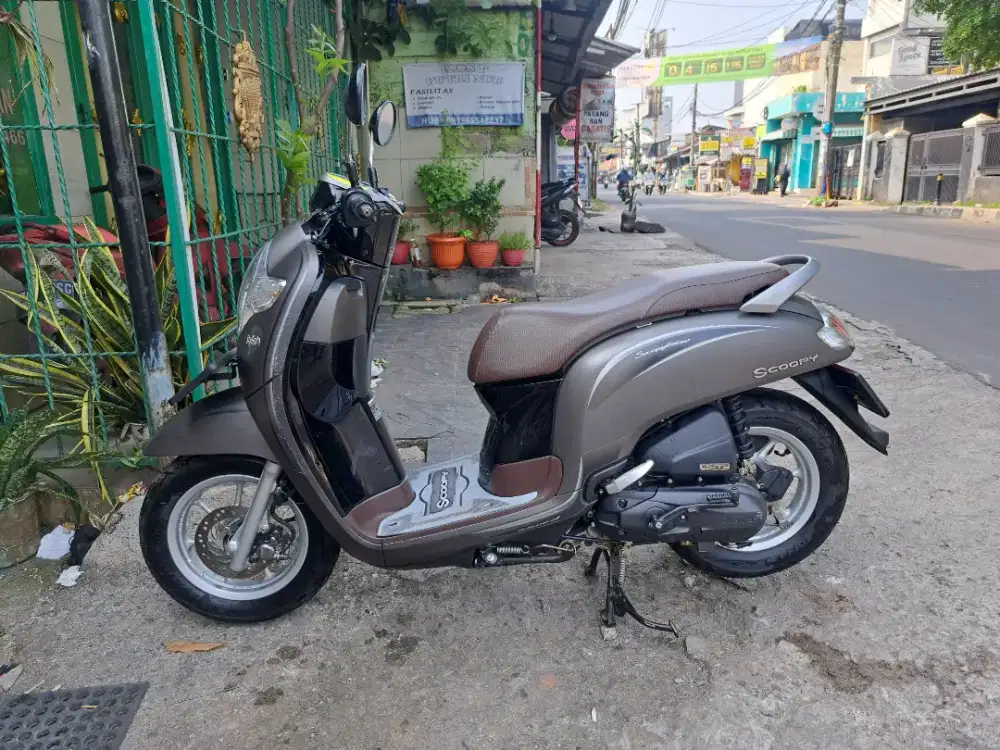 Honda scoopy donat 2018
