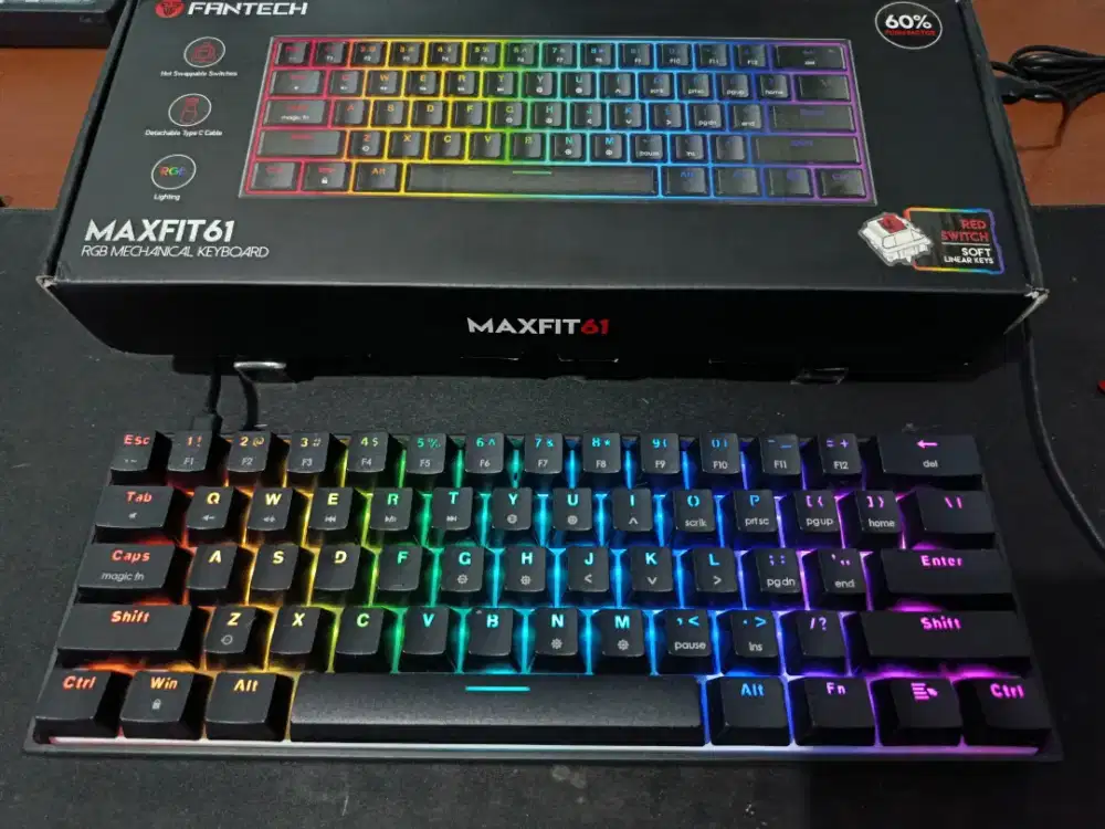 Keyboard Fantech Maxfit61 - Red Switch