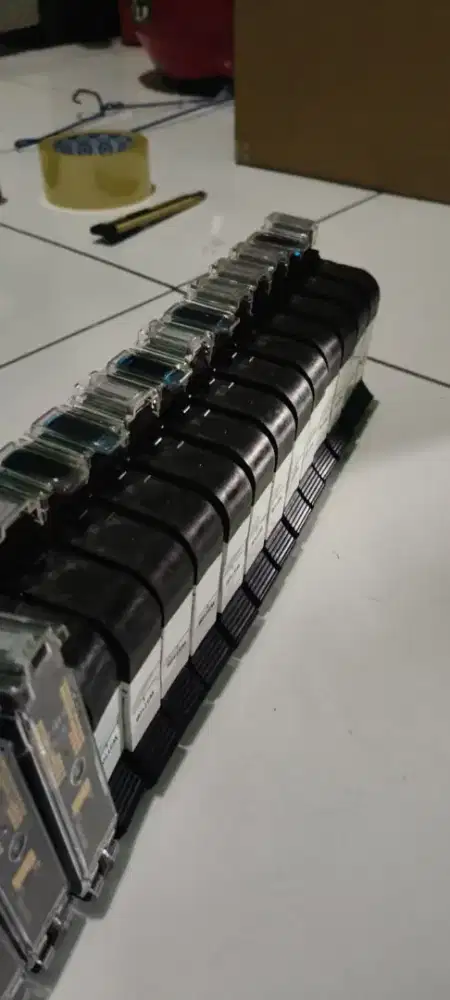 Menerima cartridge bekas sisa pakai
