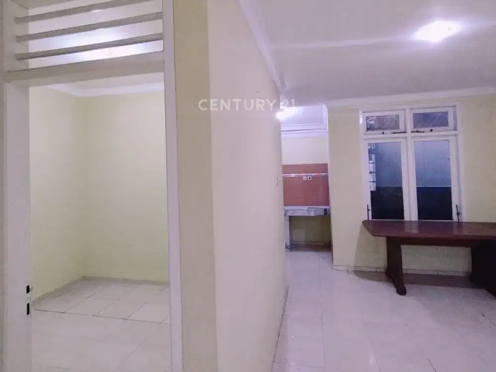 Rumah Strategis Metland Menteng Cakung 3KT SHM Lingkungan Nyaman