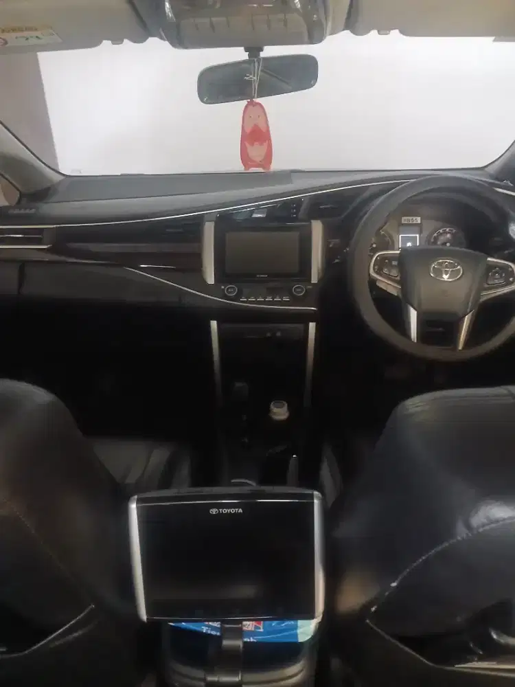 Innova V at bensin dari baru