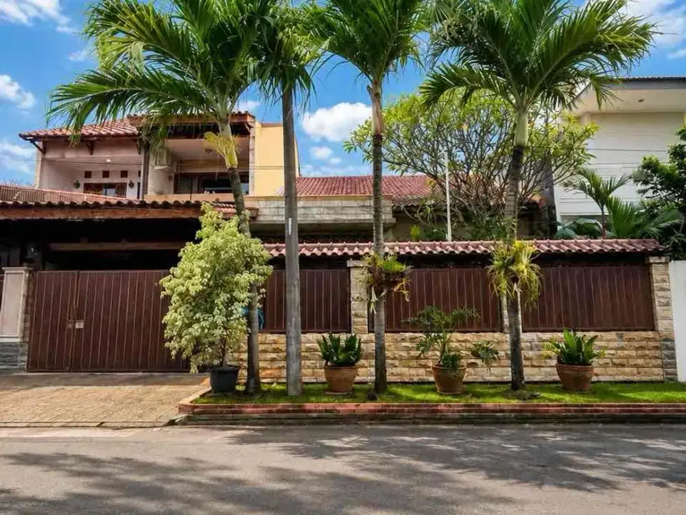 Rumah Komplek Elite Cinere Nuansa Etnik Indah