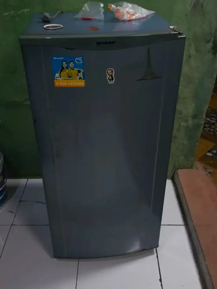 Kulkas sharp 1 pintu