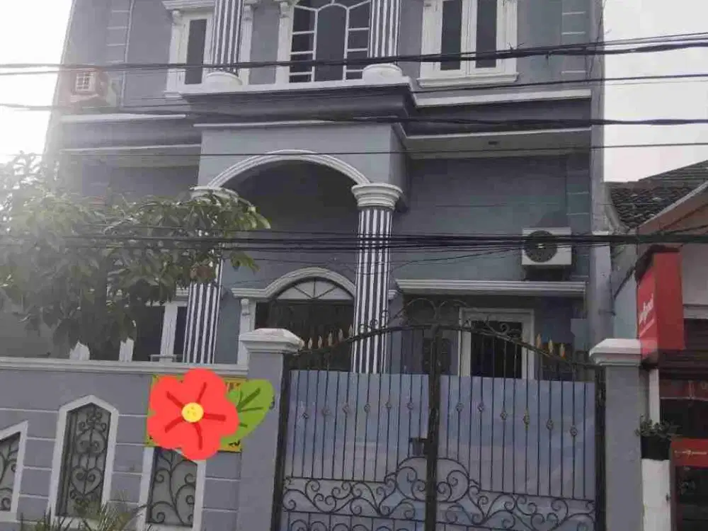 Rumah 2 1/2 Lantai Di Perumahan Alam Indah Cipondoh Tangerang