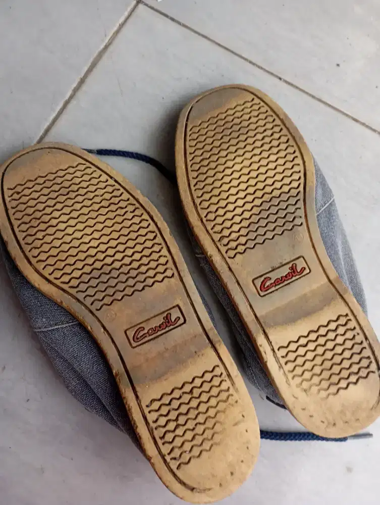Sepatu pria carvil