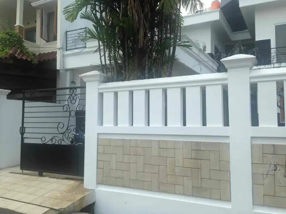 Di Jual Rumah Siap Huni Dekat akses Tol Ciledug
