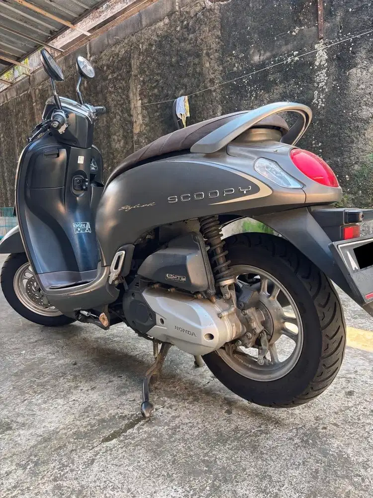 Scoopy Stylish 2021