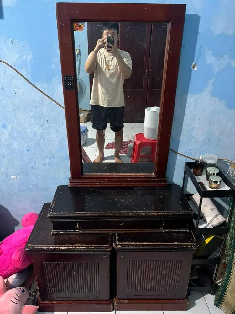 DI JUAL MEJA RIAS KAYU JATI ASLI
