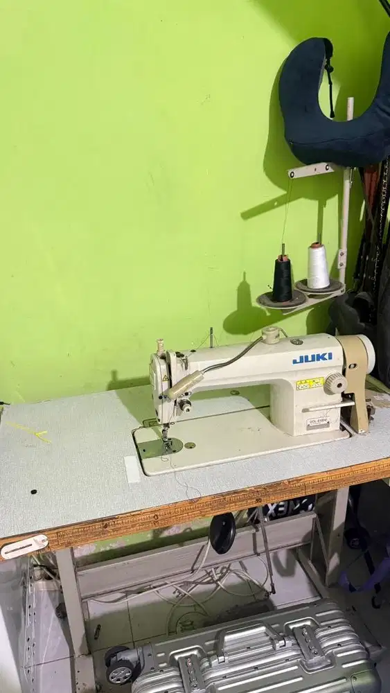 Mesin Jahit Juki Kode  DDL-8100E Bekas