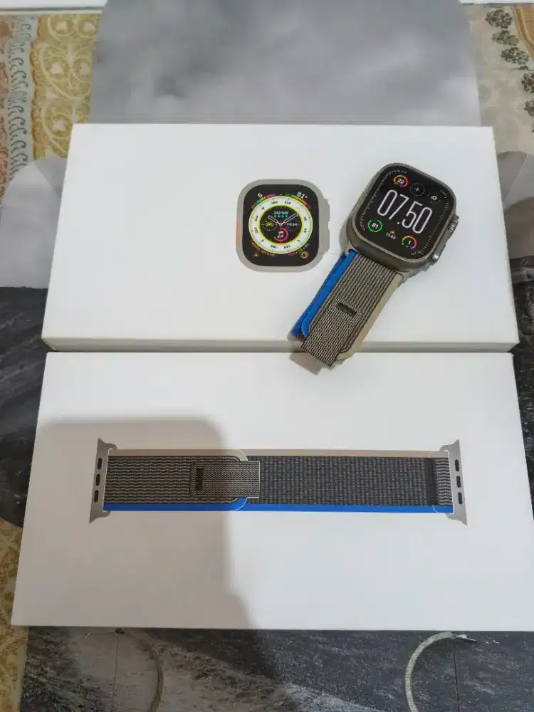Apple watch ultra gen 1 titanium 49mm GPS fullset inter LL/A MURAH