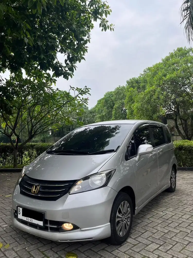 DIJUAL FREED 2010 PSD ( TIPE TERTINGGI )