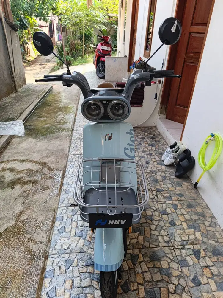 For Sale : SEPEDA LISTRIK NUV GLOB