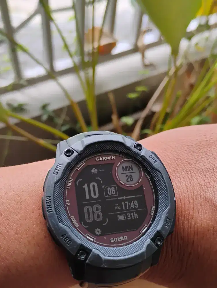 Dijual jam tangan Garmin Instict 2x Solar