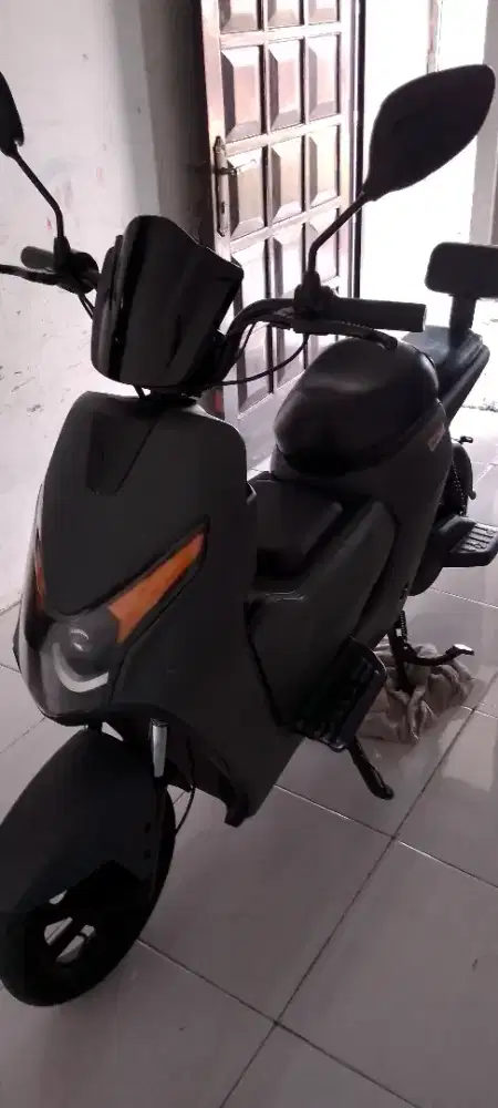 Sepeda listrik Uwinfly D60