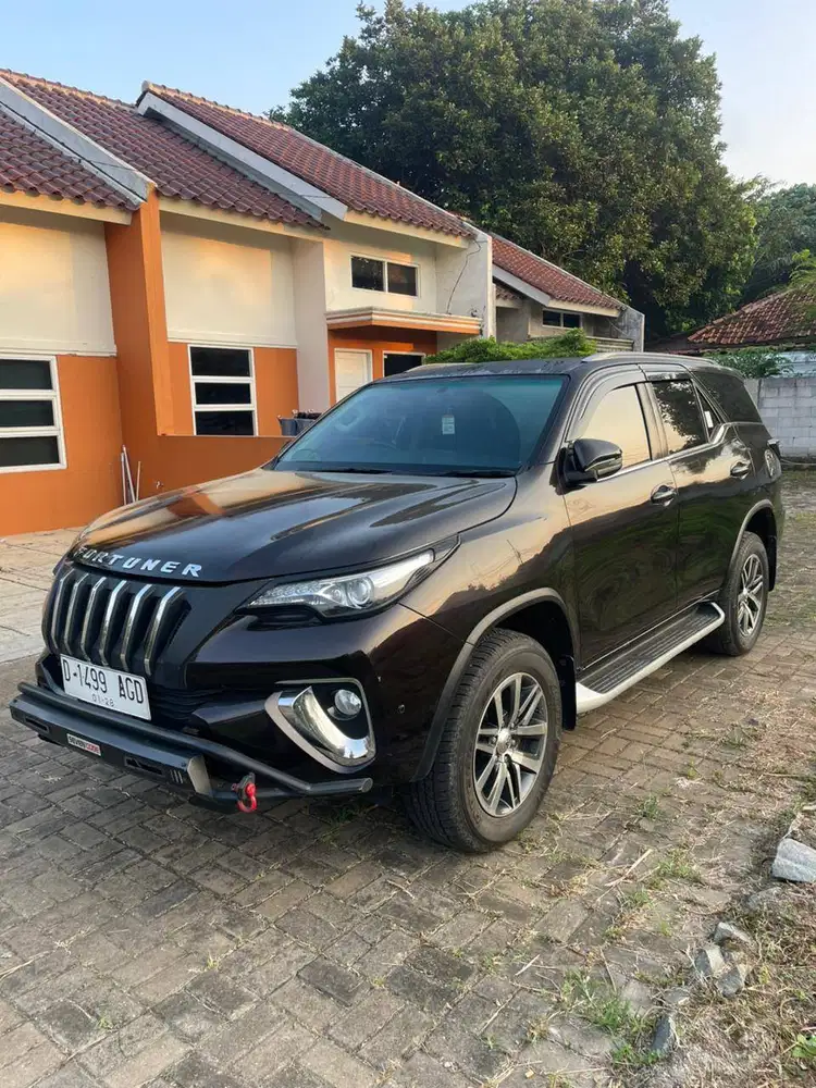 Toyota fortuner 2.4 vrz 4x2 at 2017 barcode solar ada