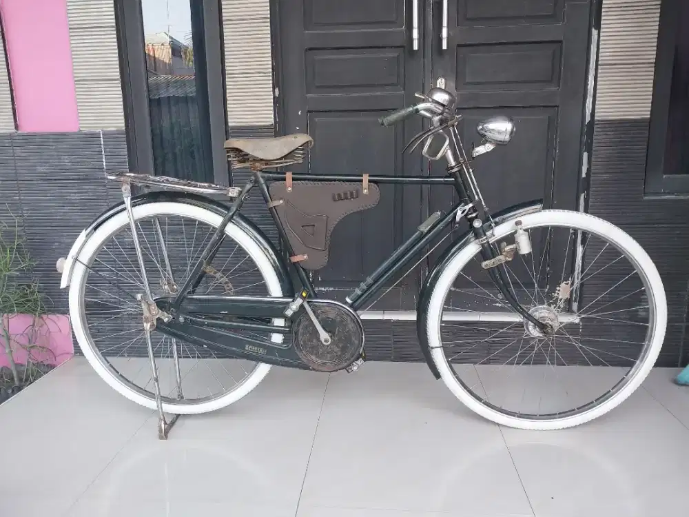 Di jual sepeda ontel merk THE RALEIGH Ori siap pakai