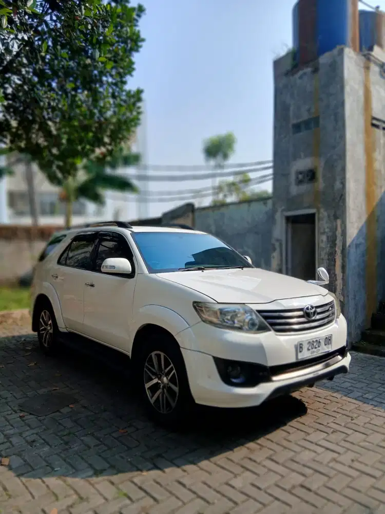 Toyota Fortuner G at 2012 Diesel