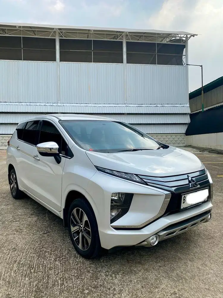 Xpander ultimate AT 2019/2020 ( Dp murah )